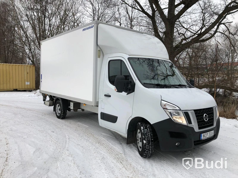 Skåpbil Nissan NV400 2.3 dCi Volymskåp (125hk) - 2016 m bakgavellift & öppningsbar vä sida